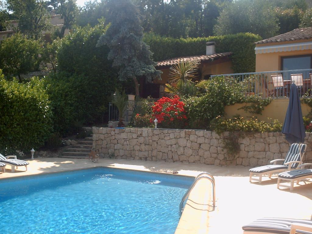 Maison D'Hotes Escale D'Azur Gattieres Экстерьер фото